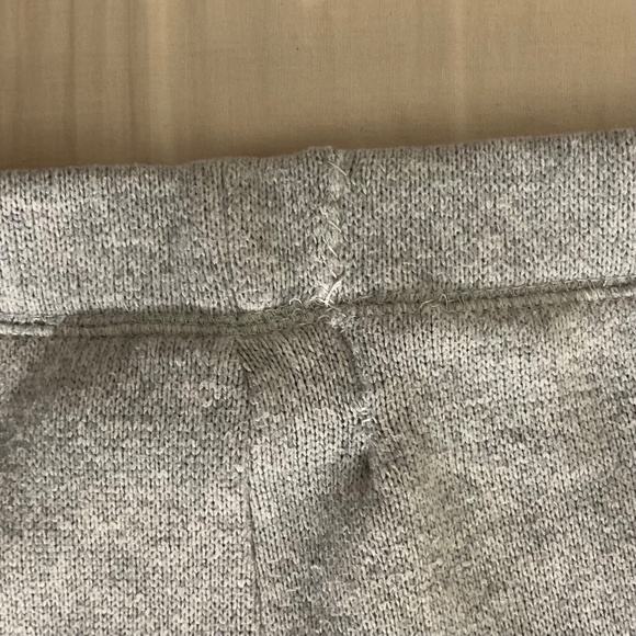 4Pc Grey, White, and Purple Children’s Place Joggers Size Girl’s XL 14 (GUC) - Picture 8 of 16